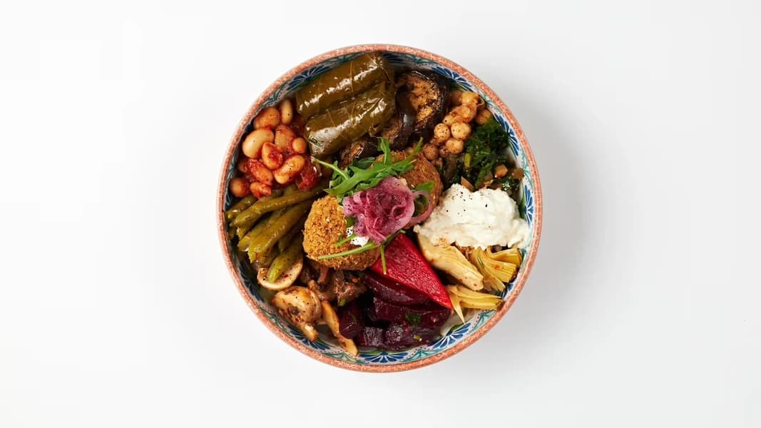 Falafel salad
